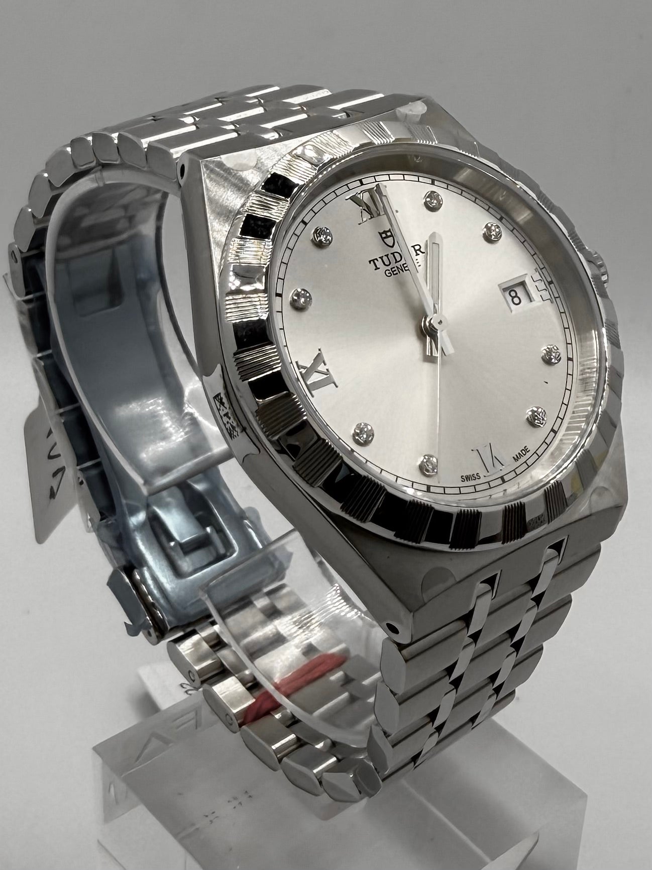 Tudor Royal