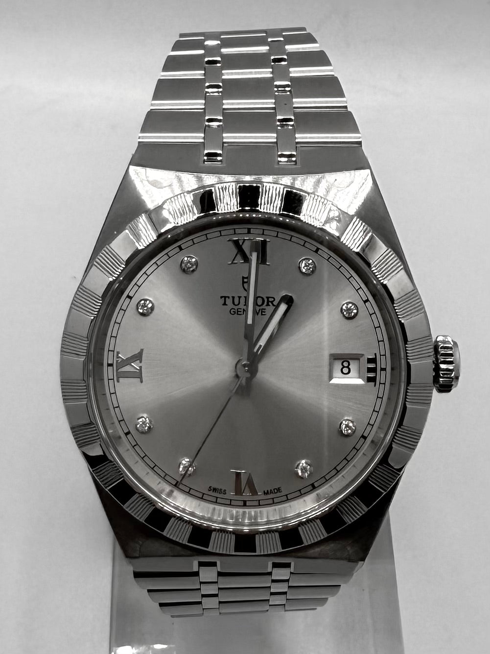 Tudor Royal