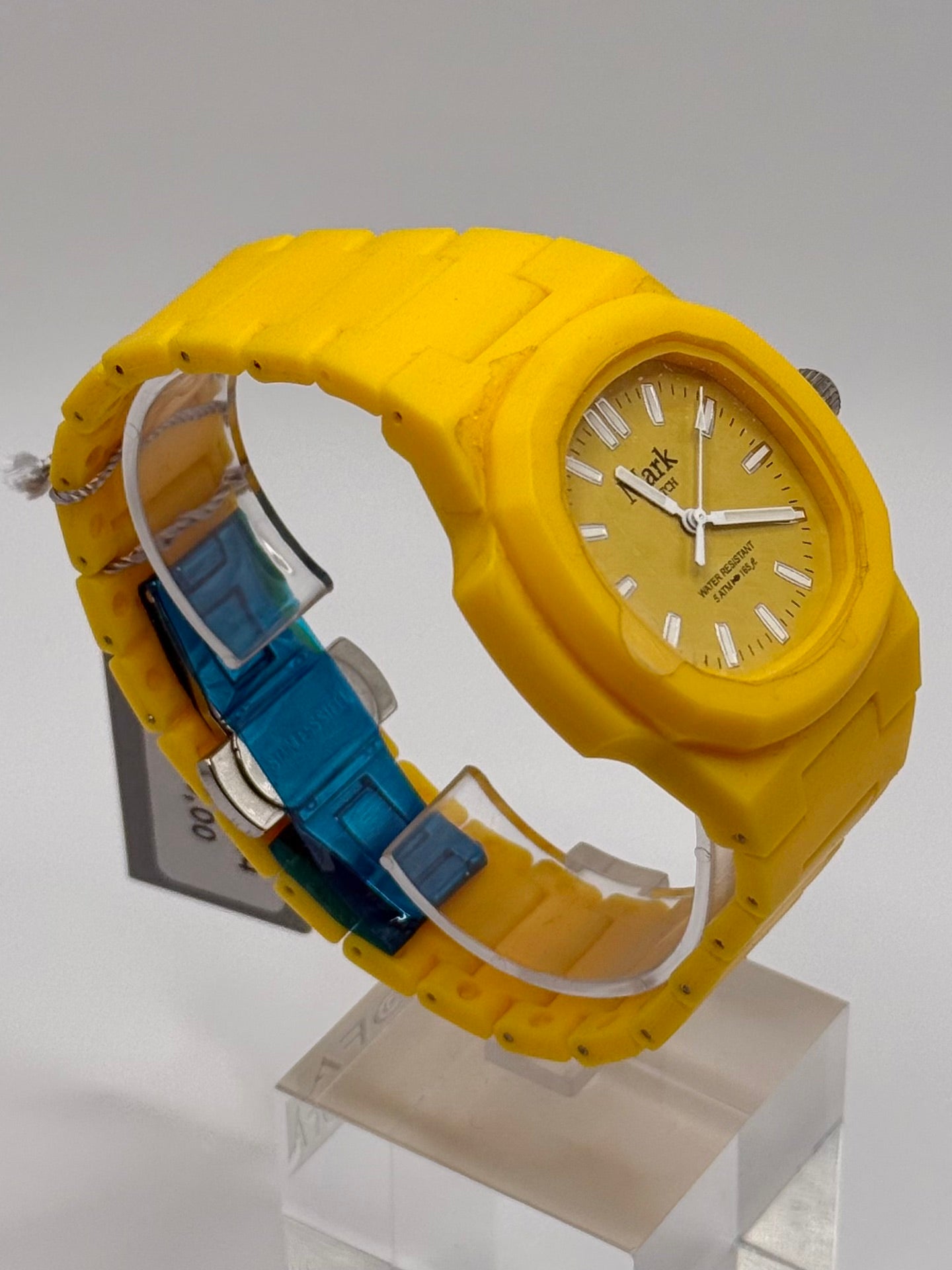 Mark Watch Yellow